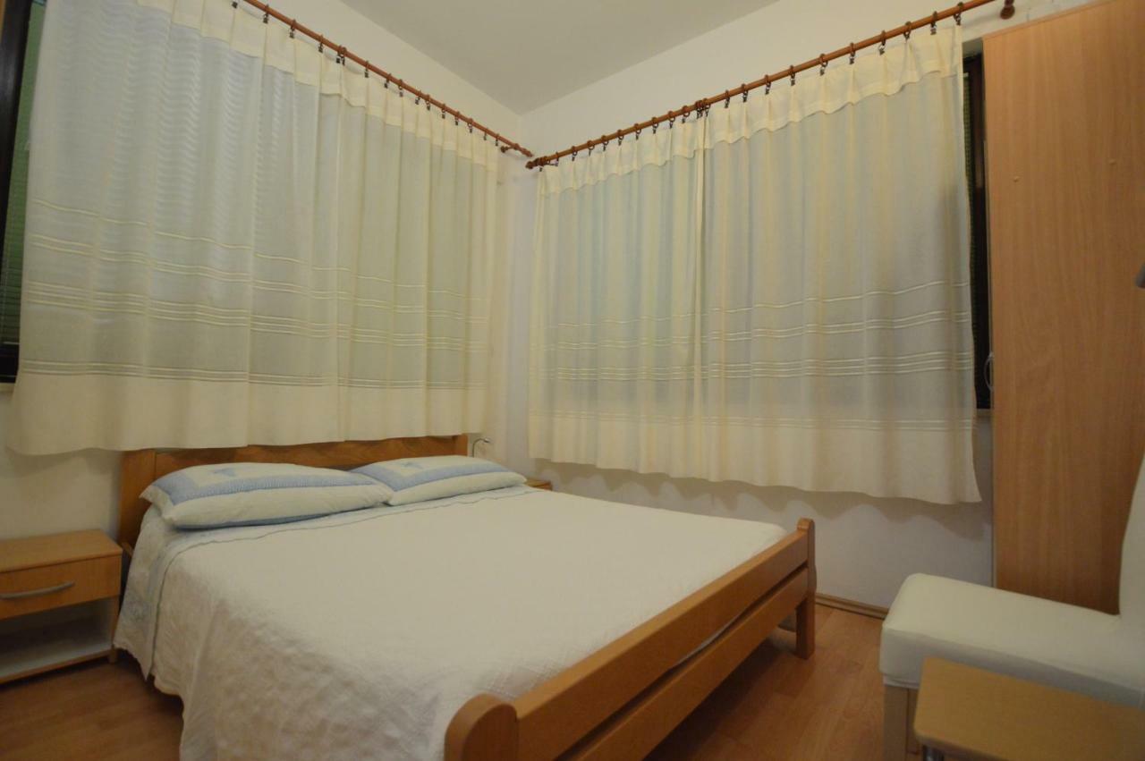 Apartment "Monte" Пула Екстер'єр фото