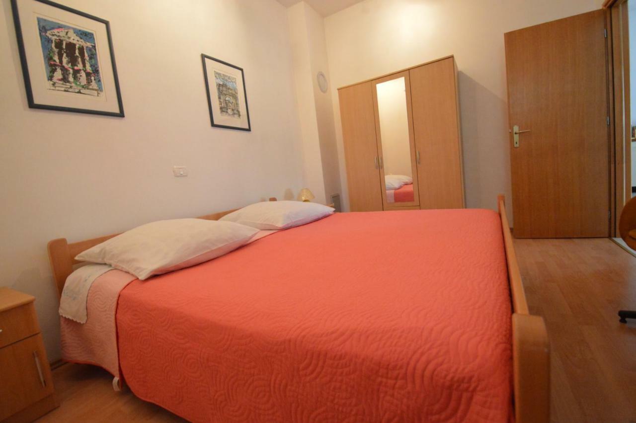 Apartment "Monte" Пула Екстер'єр фото